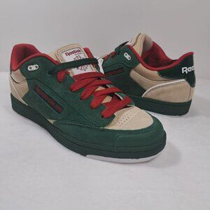 Reebok Club C Bulc Color Dark Green Oat Sneaker with Extra Laces 10.5 NWT